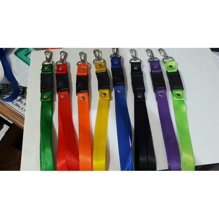 

Tali ID Card Gantungan Lanyard 2cm Kilat Polos tanpa sablon + Stopper