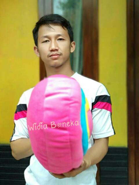 Bantal Love Valentine Romantis Hadiah Pacar