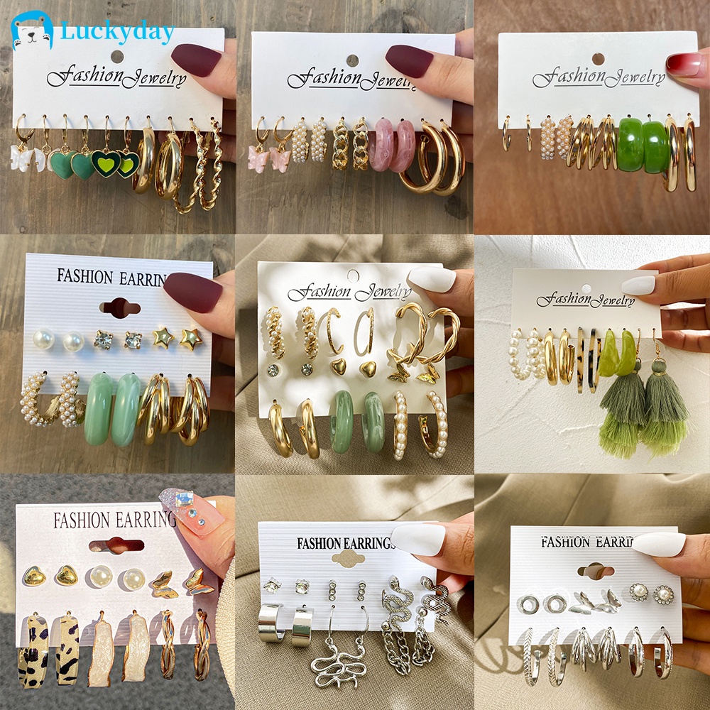 YEEZII Set Anting Stud Hias Liontin Kupu-Kupu Hati Rumbai Mutiara Bahan Resin Gaya Retro Untuk Wanita