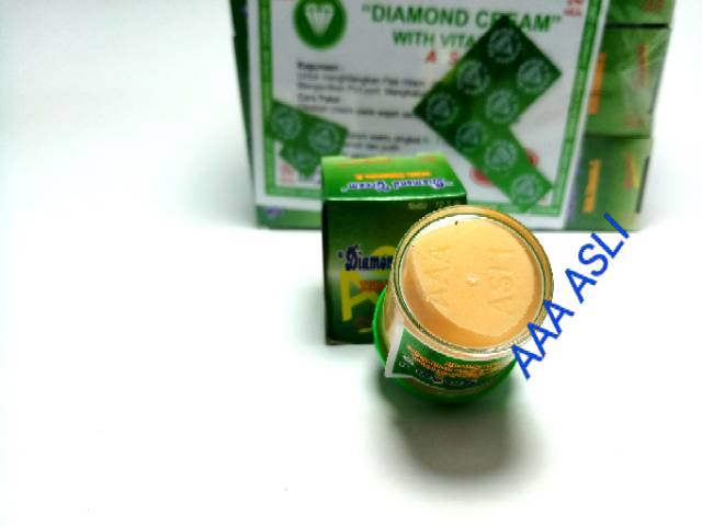 CREAM DIAMOND ASLI TUTUP HIJAU POT TIMBUL AAA