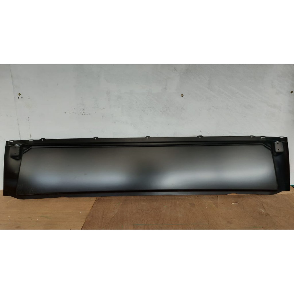 kedok depan / face panel Mitsubishi Canter ps.136