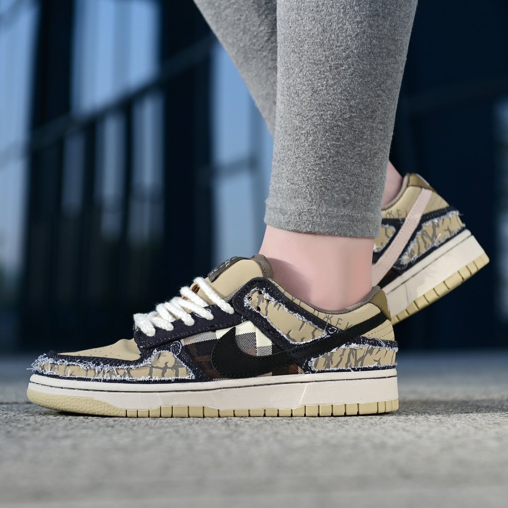 nike sb travis scott harga