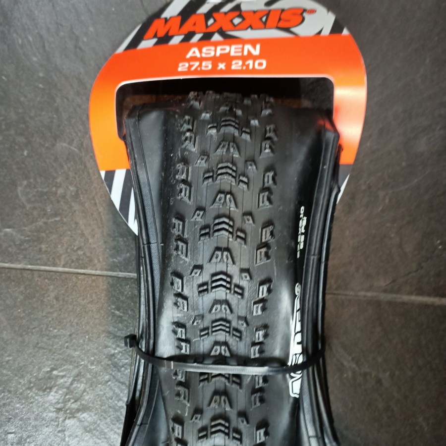 Ban Luar Maxxis Aspen 27.5 x 2.10