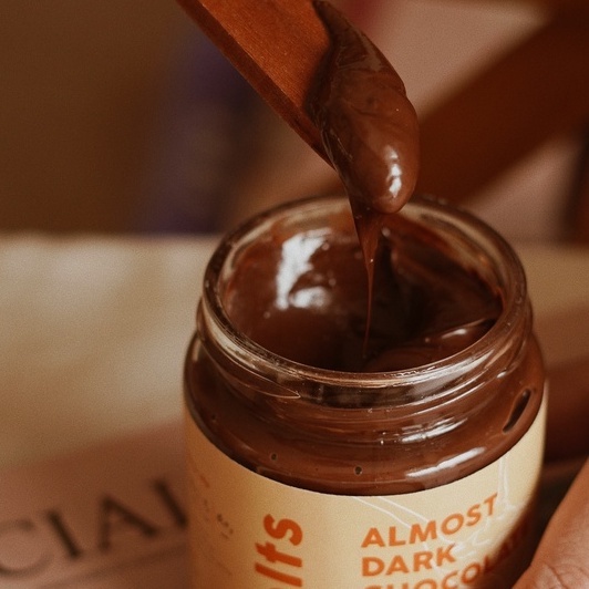 Melts FOOD SERVICE Almost Dark chocolate spread selai coklat Kiloan 1 kg untuk Baking dan bahan Kue