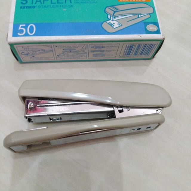 

stapler kenko besar