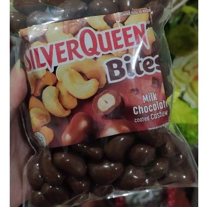 

Silver Queen Bites Coklat isi kacang Almond, Mede/Mente/Mete 500gr