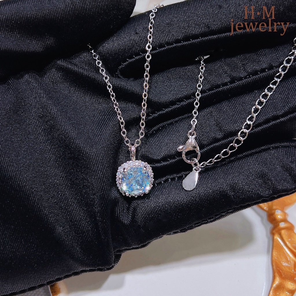 Kalung Rantai Dengan Liontin Bentuk Bantal Persegi Warna Biru Laut Untuk Wanita