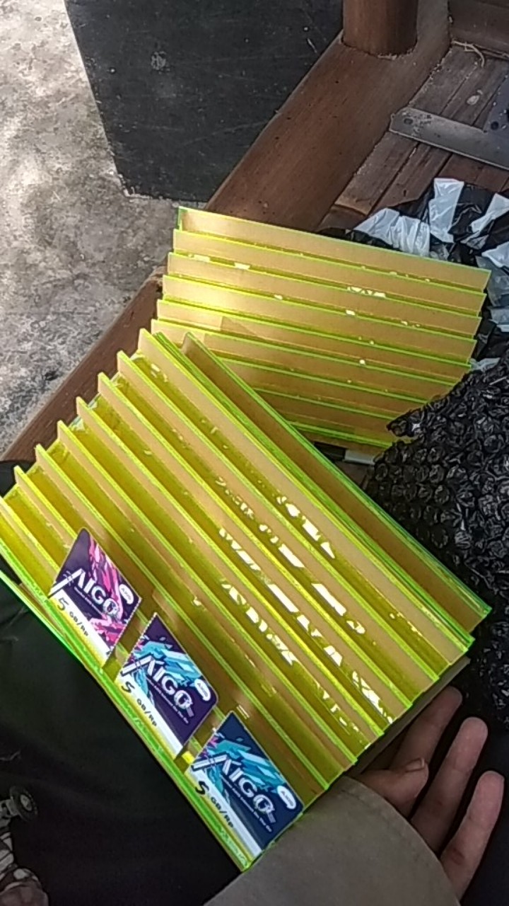 Tempat Tatakan Kartu Perdana Display