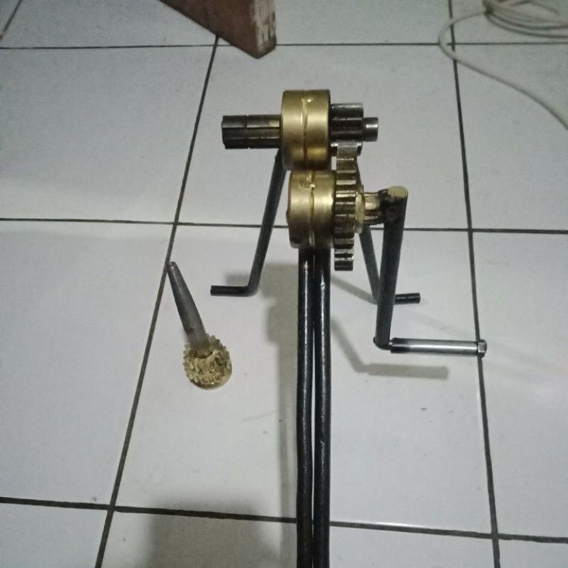 kincir layangan termurah gir mini bisa d copot pupurus ya untuk saat ini kita FO dulu.