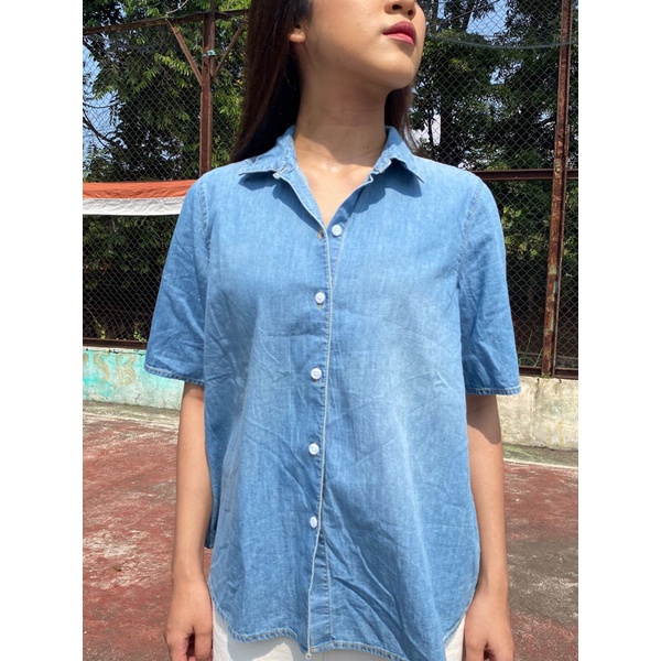 Old Navy denim shirt