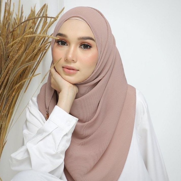 Pasmina Plisket Tanpa garis Tengah