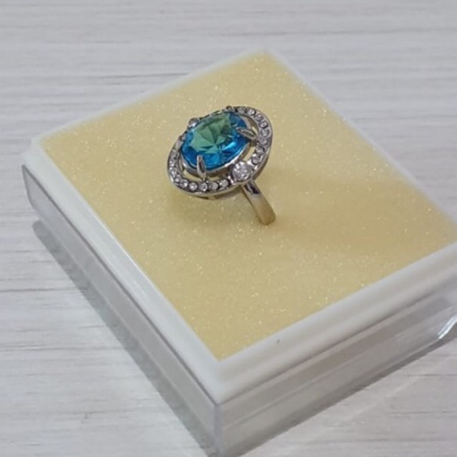 Cincin Wanita Obsidian