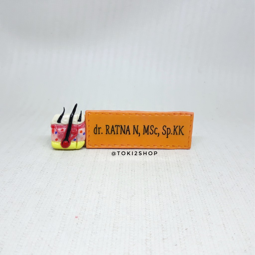 Nametag Name Tag Papan Nama Magnet Peniti Profesi Dokter Spesialis / Tenaga Medis