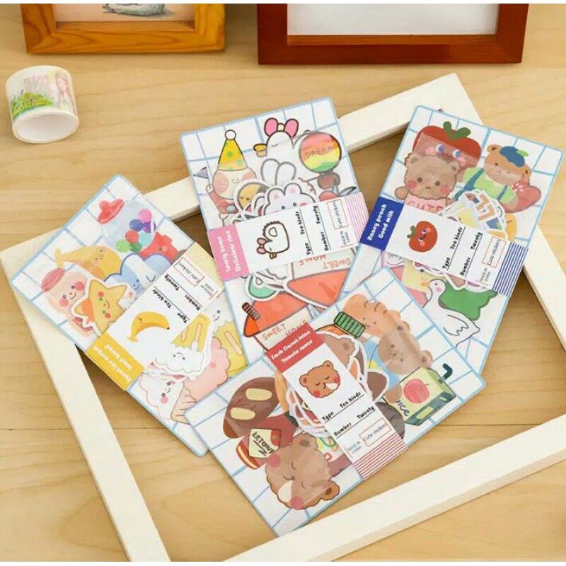 

20pcs/1 pak stiker desain kartun beruang permen gaya korea lucu utk scrapbook/jurnal