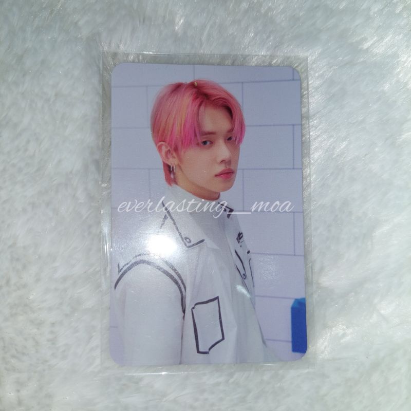 TXT OFFICIAL PHOTOCARD YIZHIYU BLUE HOUR MINISODE ROUND 1 / PART 1 YEONJUN PC CHINA CINA