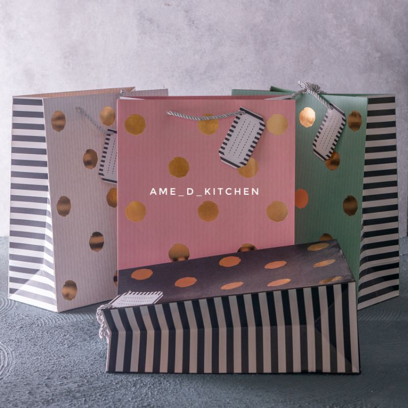 

Paper bag Polkadot medium