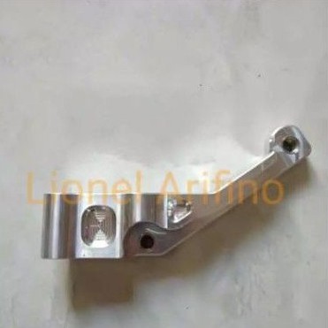 Breket kaliper monoblok Sonic cb tiger cocok brembo nissin