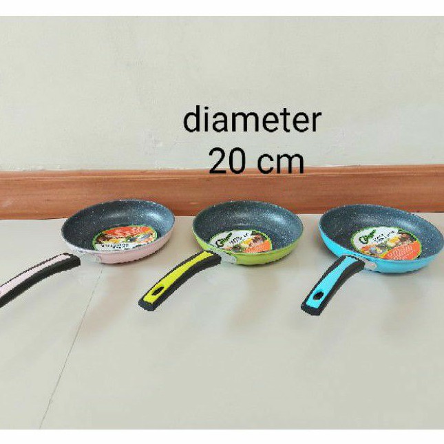 wajan frypan teflon 20cm anti lengket