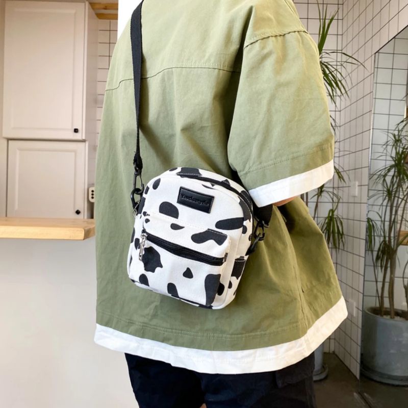 N_B_S / CAPILLO COW Tas Selempang Motif Sapi Tas selempang wanita Korean style Tas selempang mini