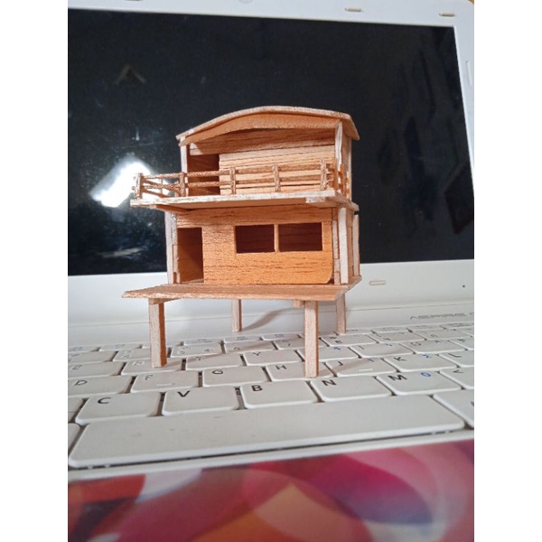 Miniatur Rumah Panggung /Kayu Kotak