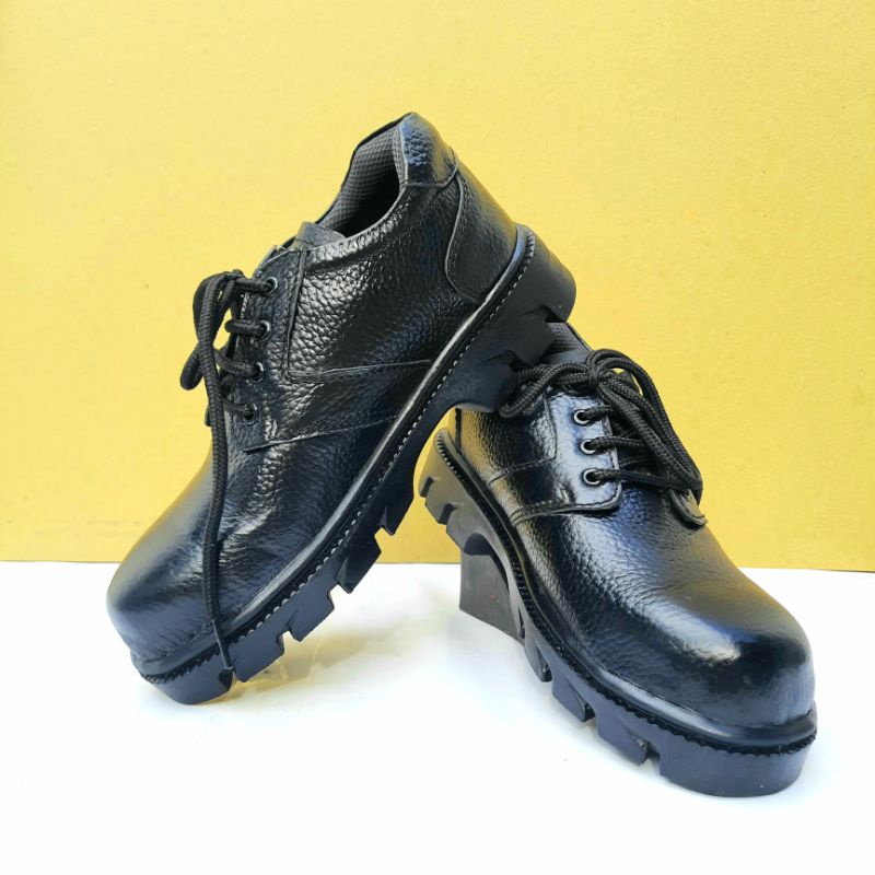 Sepatu Safety shoes kulit kitchen boot krisbow pabrik