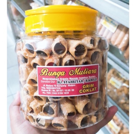 

Kue Cumini Coklat // Cumcum Mini Coklat // Cungcung Coklat // Grim Coklat