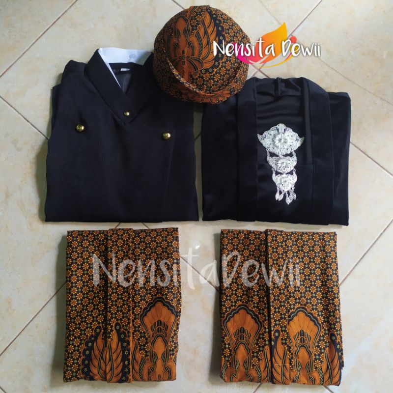 Baju Prewed Adat Jawa - Solo / Set Baju Prewedding, Motif Truntum Garuda