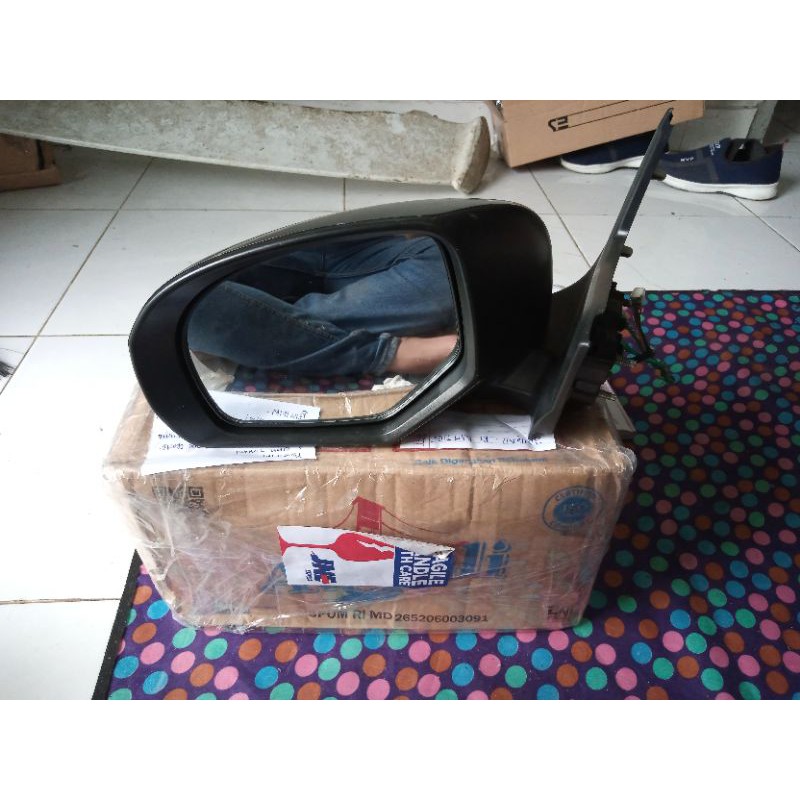 Spion Ertiga
