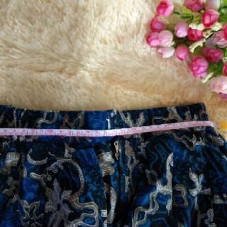 Preloved rok  batik  panjang  Shopee Indonesia