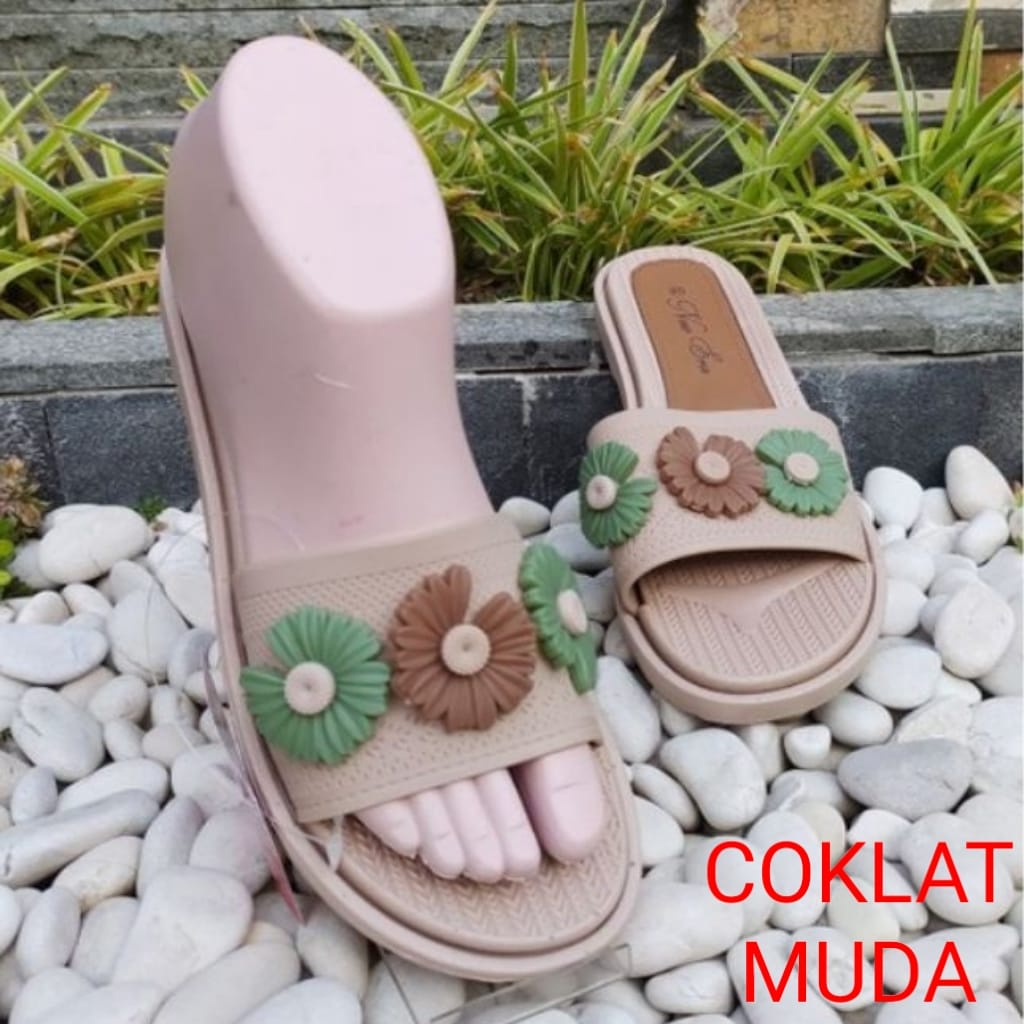 gos NEW ERA LB 12008 SANDAL SELOP KARET Sandal Wanita Slip On Terbaru Santai Sandal Slippers/Flippers Wanita Selop