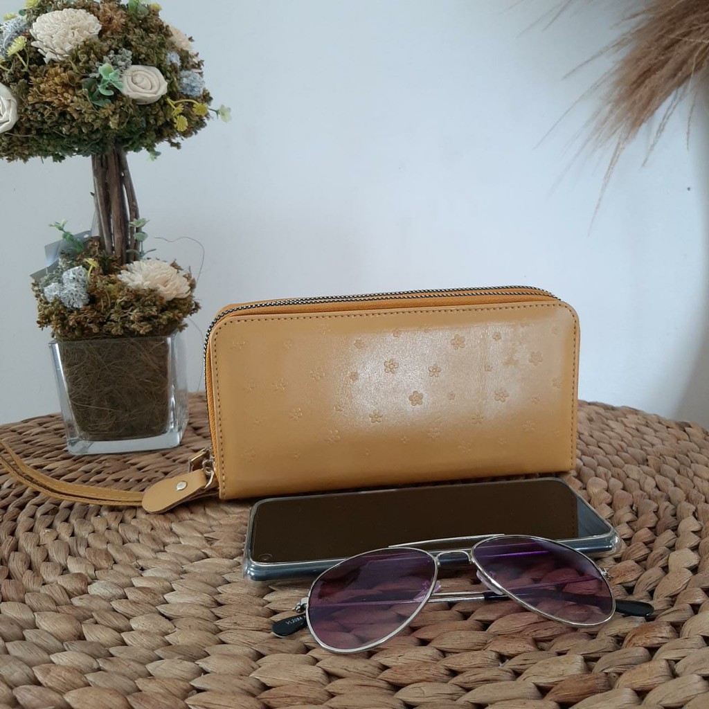 DOMPET WANITA KULIT ASLI PREMIUM BANYAK KARTU DIMENSI 21 x 11 x 3,5 CM