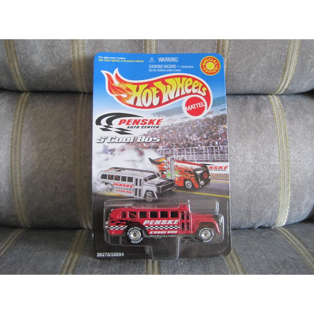 HOTWHEELS SCOOL BUS PENSKE