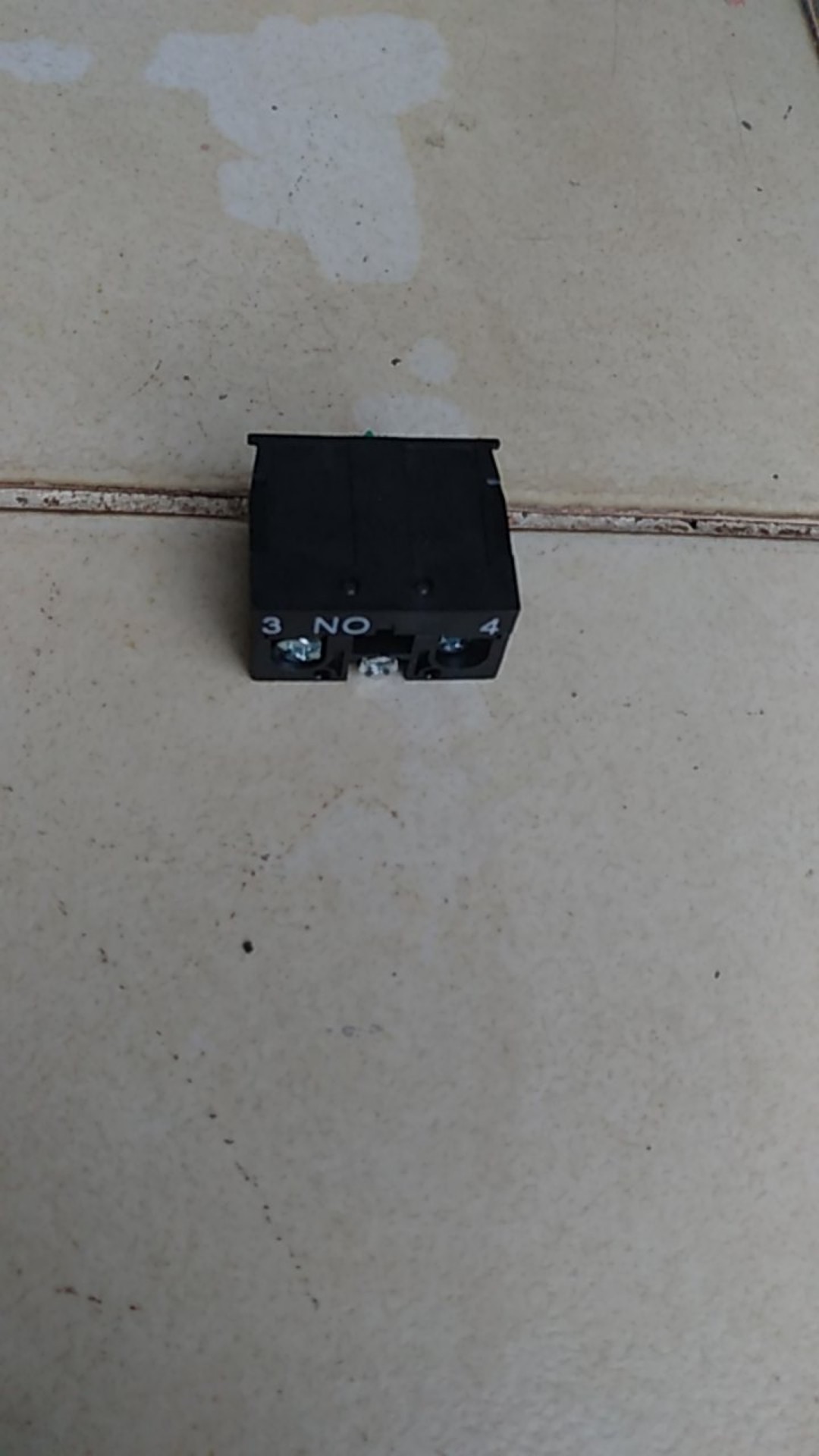 Contact Blok / Kontak Blok No