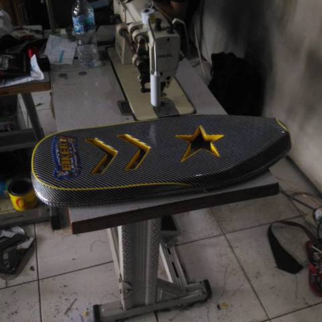 Jok c70 slim variasi lubang karbon keflar