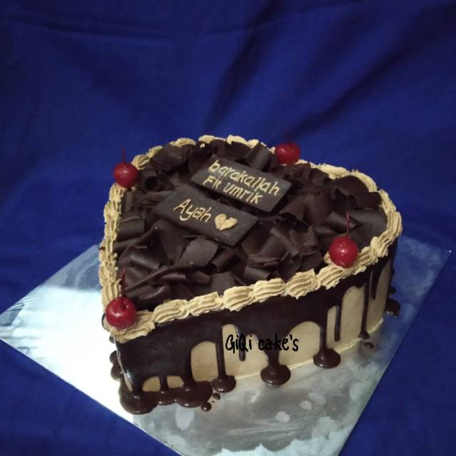 

Kue ultah coklat