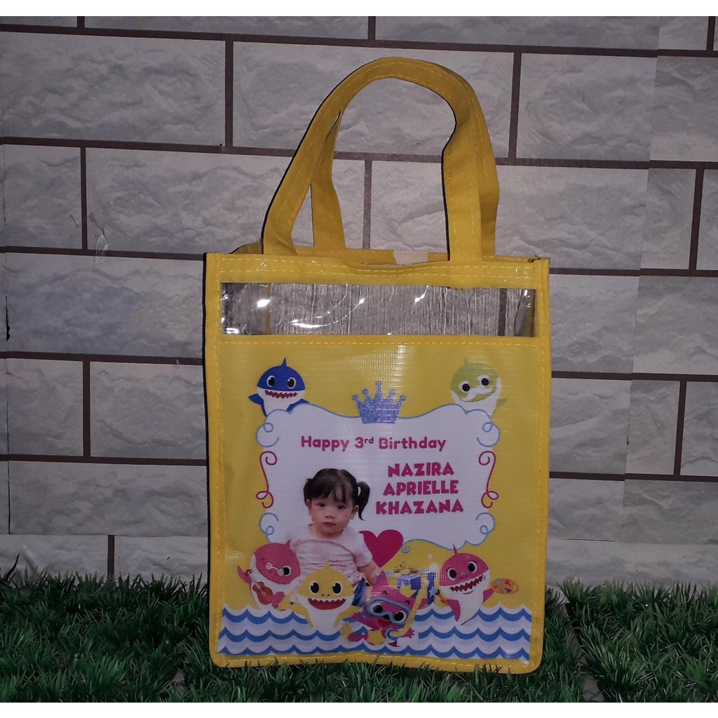 TAS ULTAH ANAK / TAS ULTAH MODEL KANTONG MIKA