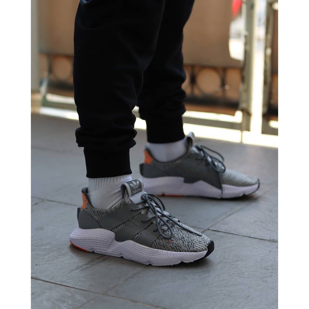 Sepatu Sport Adidas Prophere Grey Import Vietnam Premium Sneakers Running Fitnes Gym Olahraga Murah