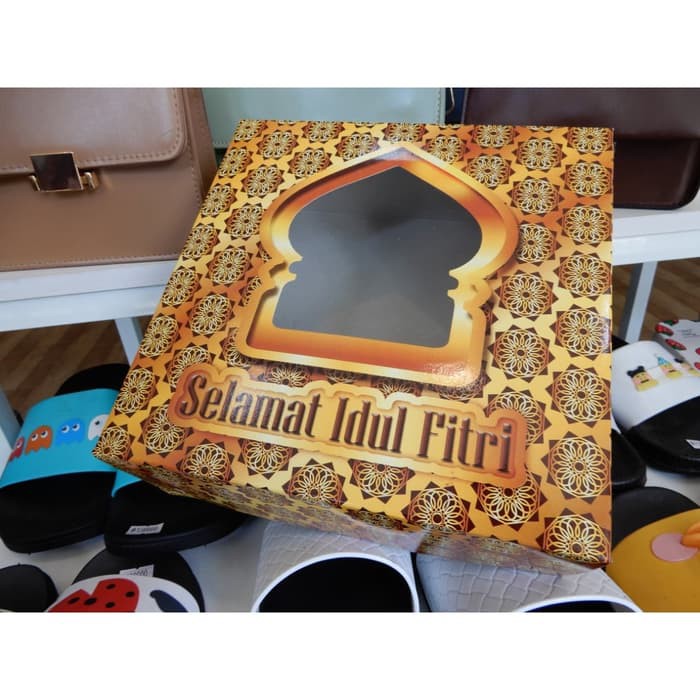 

JGO BOX TOPLES KUE LEBARAN / IDUL FITRI DESIGN PACKAGING SOVENIR
