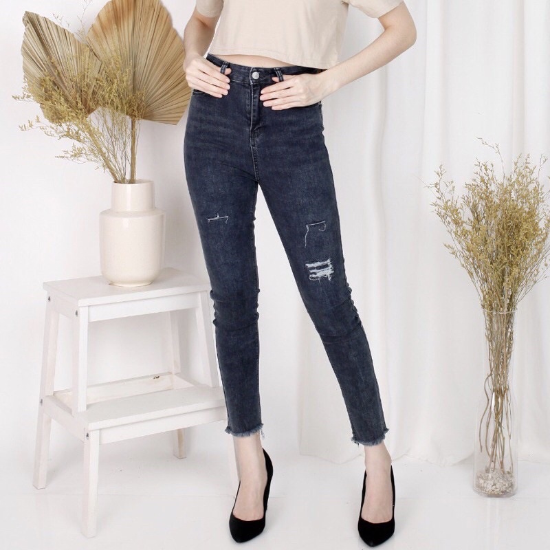 YC- HW Ripped Jeans Wanita TIDAK TEMBUS highwaist jeans sobek hijab
