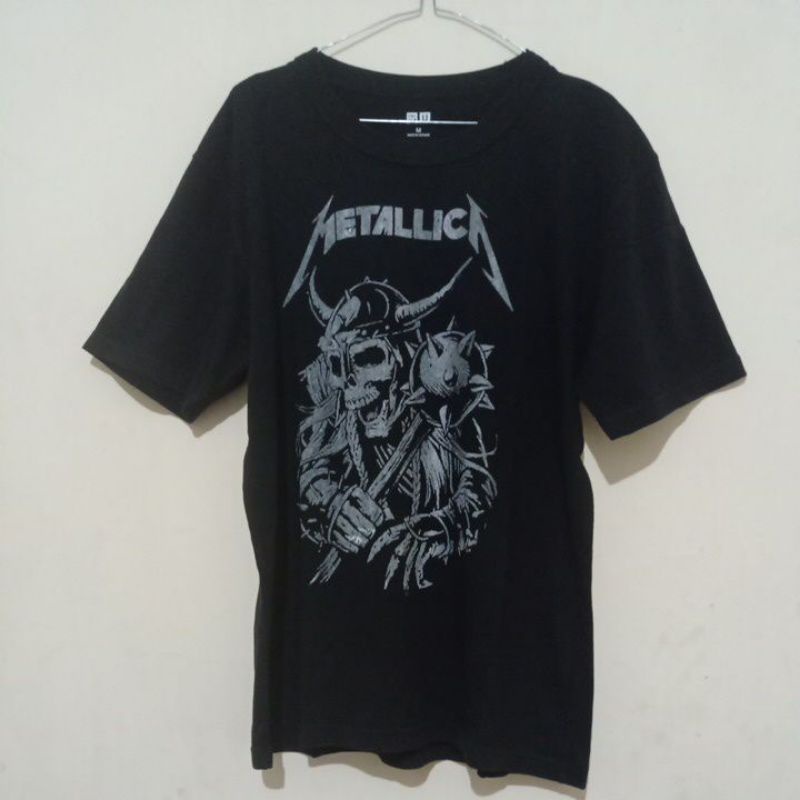Kaos Uniqlo Metallica Second Original