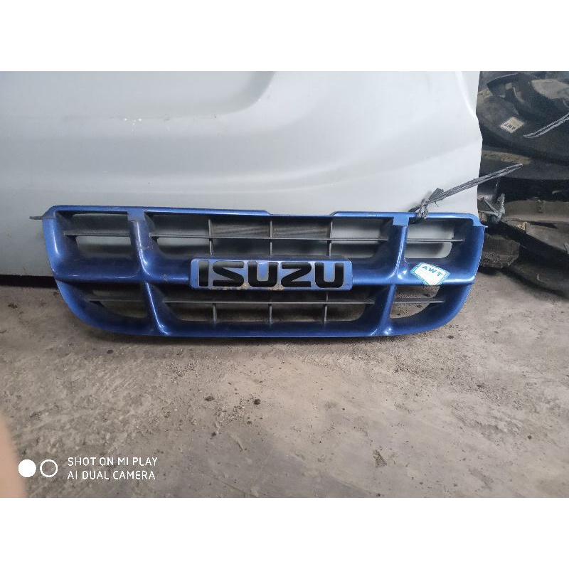 GRIL PANTHER KAPSUL 2000-2004 ORIGINAL