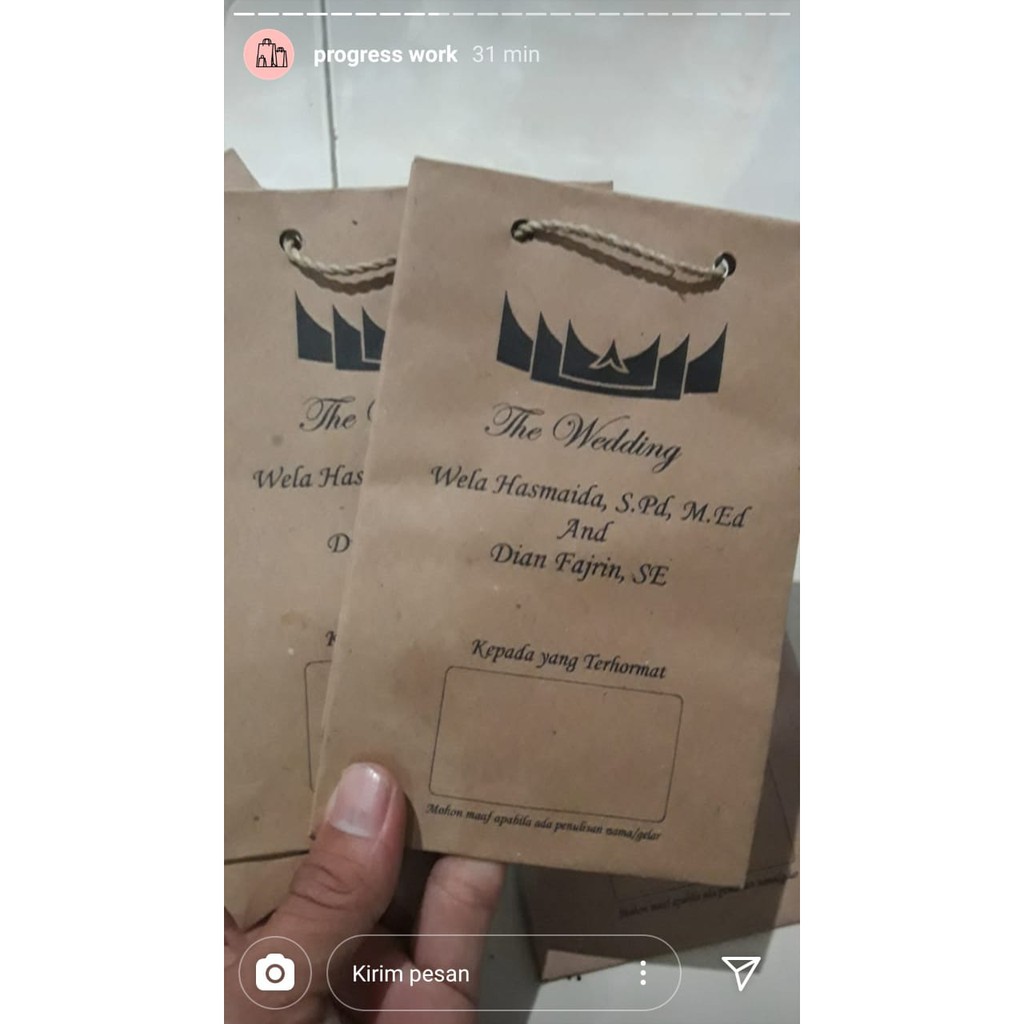 

Paper Bag Tas Kertas Packaging Kustom size 13 x 4 x 17 cm design suka-suka olshop wedding kosmetik