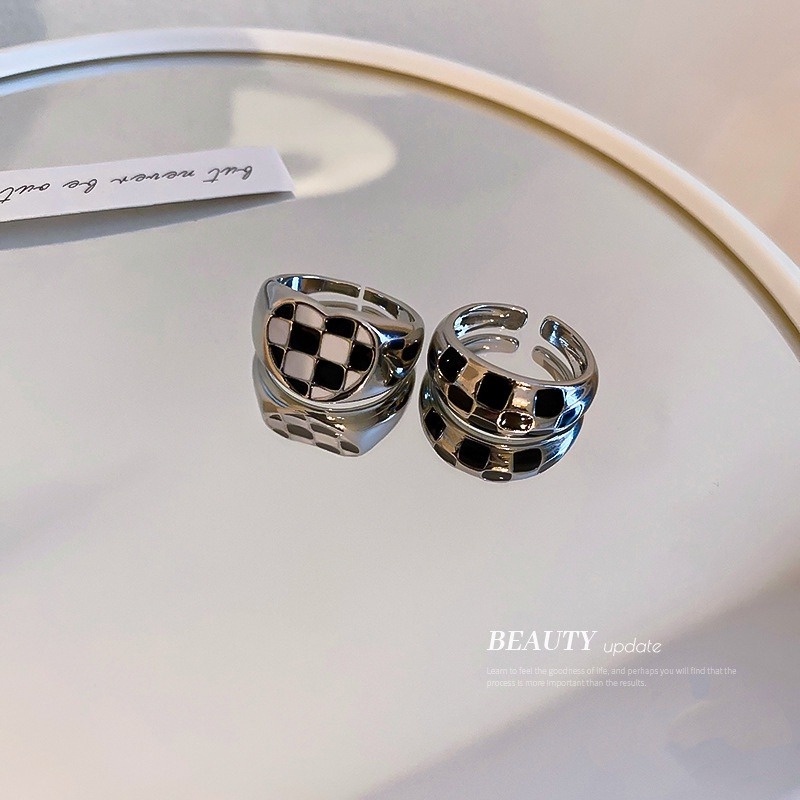 Simple Chess Pattern Mirror Wide Side Women Ring Love Heart Metal Ring Personalized Jewelry Accessories