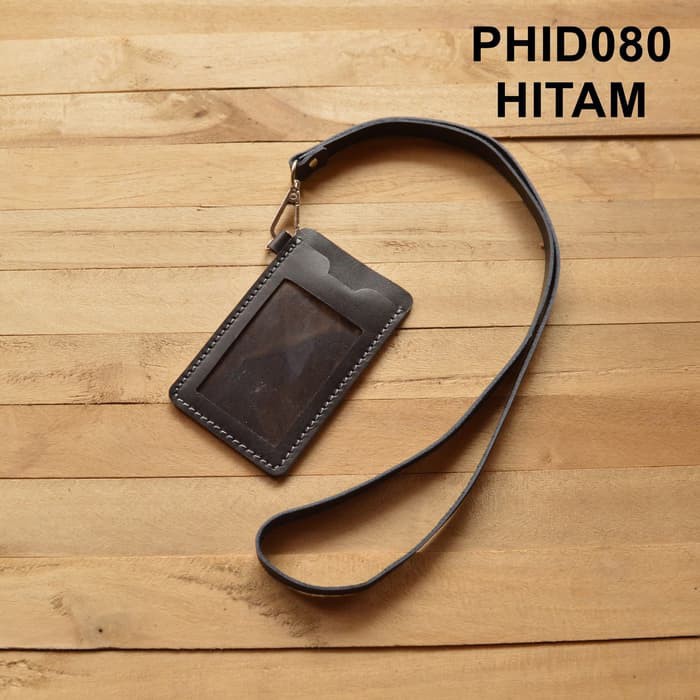 

gantungan ID card kulit asli warna hitam id card holder PHID080