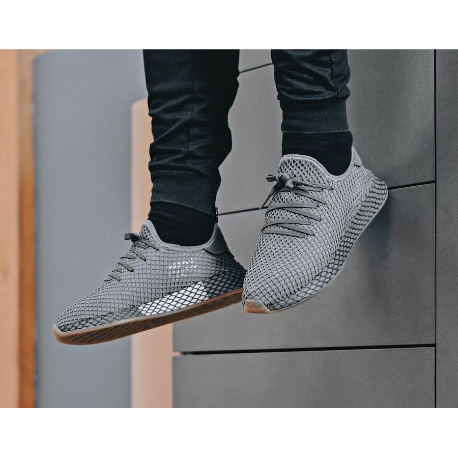 harga adidas deerupt runner