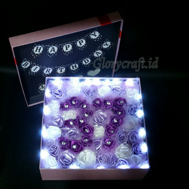 

Kotak musik/Music box/Bloombox/Kotak hadiah/Kotak bunga with Led