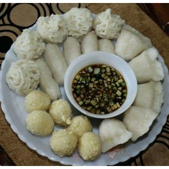 

Pempek Palembang Ikan Tenggiri - Pempek Alif