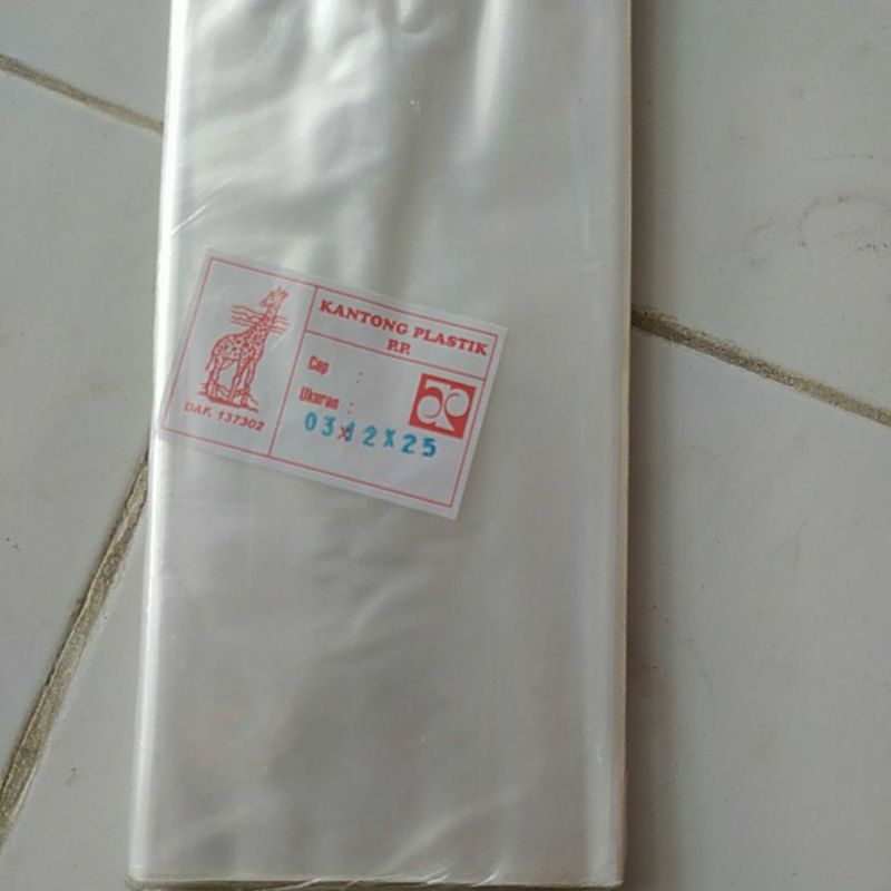 kantong plastik pp jerapah dengan ukuran 03 x 12 x 25