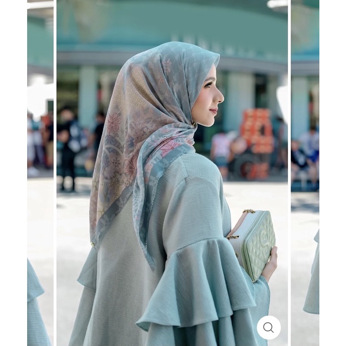 Disney x Buttonscarves The Dream Park XL Voal Square - JADE