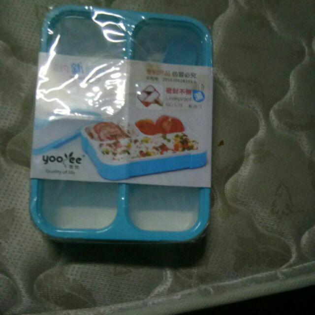 Yooyee Sekat 3 Lunch Box Yooyee Sekat 3 / Yooyee 579 F1